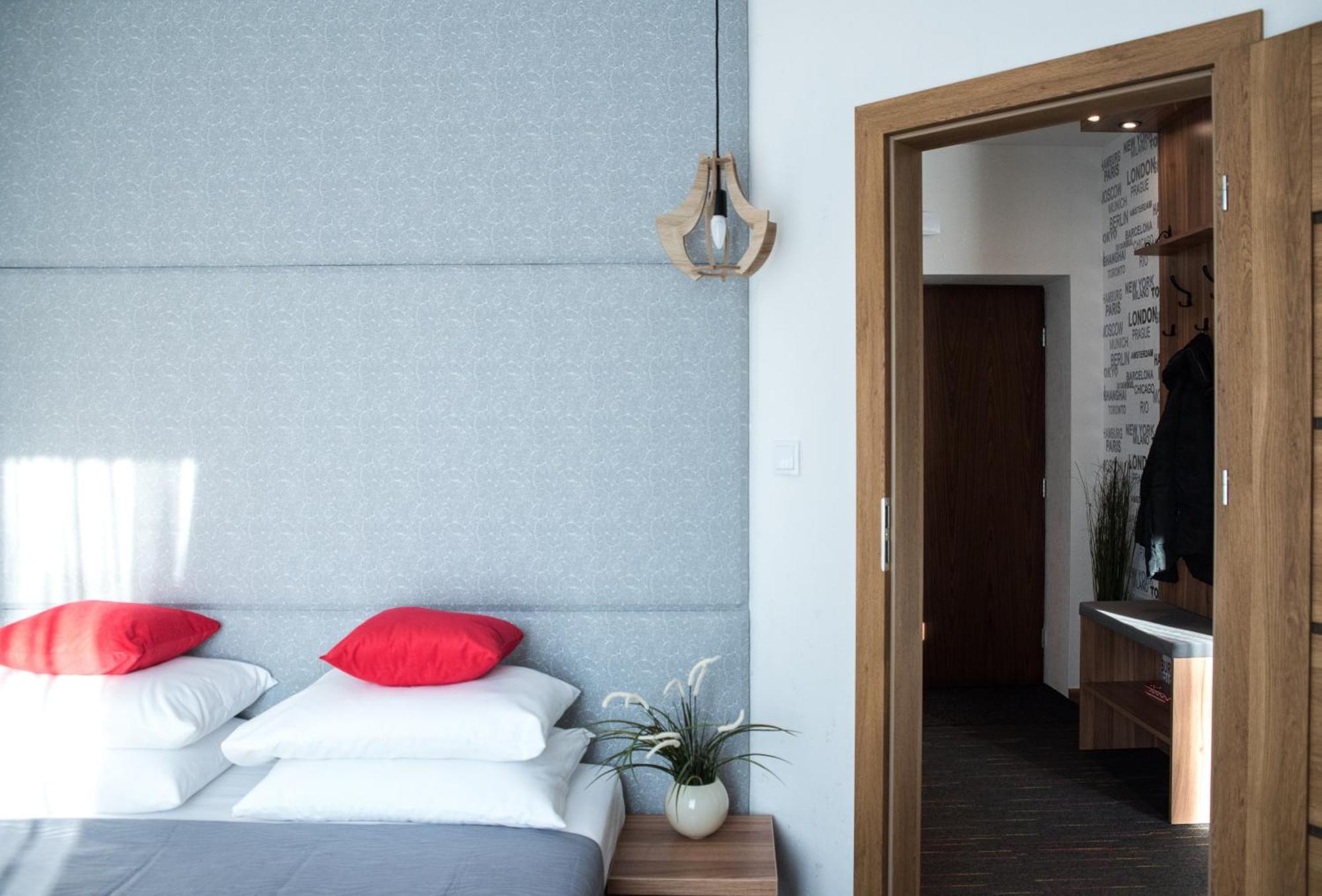 Apartamenty Czestochowa Eu 'Garaz Gratis' 外观 照片